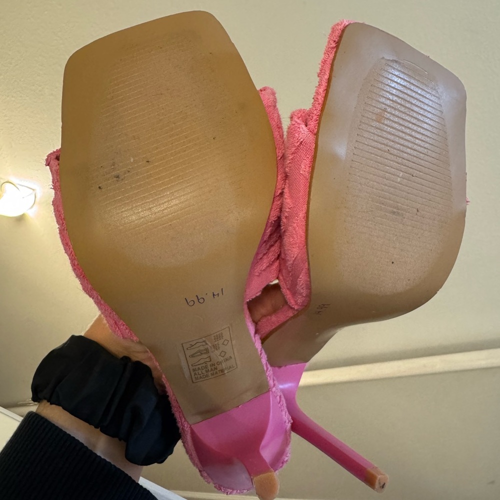 Dolls Kill Lady Go Diva PINK TERRY CLOTH HEELS STILETTOS SANDALS 7 NEW - Picture 9 of 10